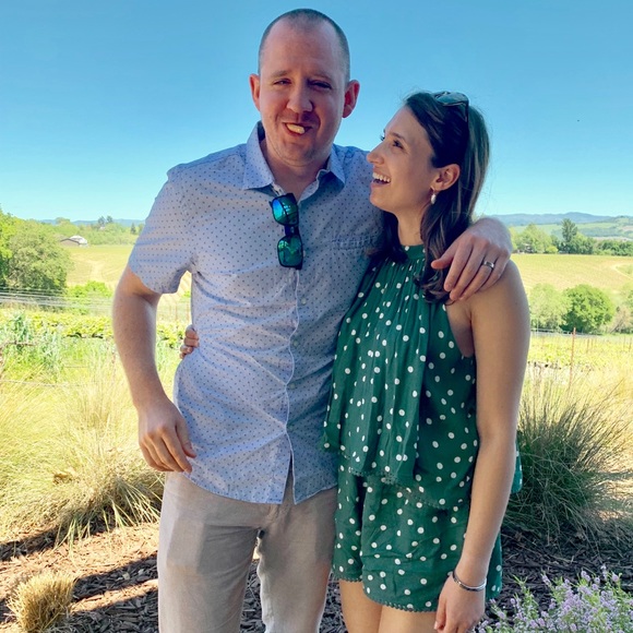 Meet your Posher, Stephanie - Picture 2 of 5